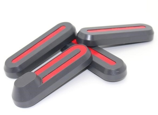 [XI-0145A] Cache décorative avec autocollant réfléchissant Ar/Av rouge (4 pièces)